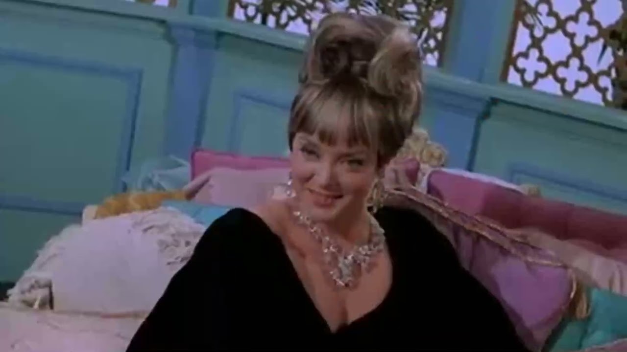Siren and Marsha in The Opposite Sex