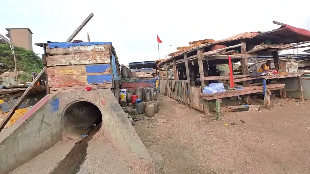 Почему рыбалка по вторникам в Гане запрещена!