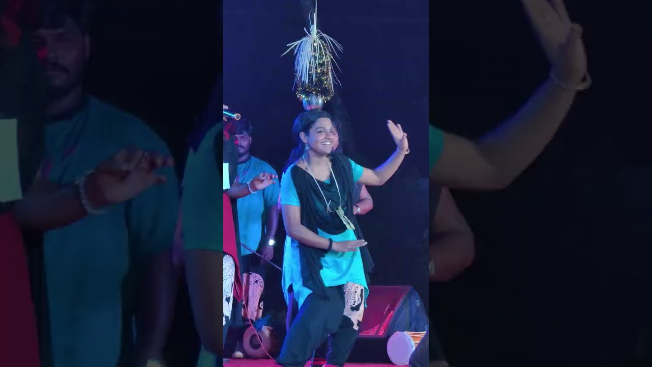നാടൻപാട്ടു സമയ നല്ലമ്മ ഫുൾ വീഡിയോ. അടിപൊളി പരിപാടി ആർന്നു അവസാനം ഒന്ന് കണ്ടു നോക്ക് ആരുടെ ഭാഗത്തു