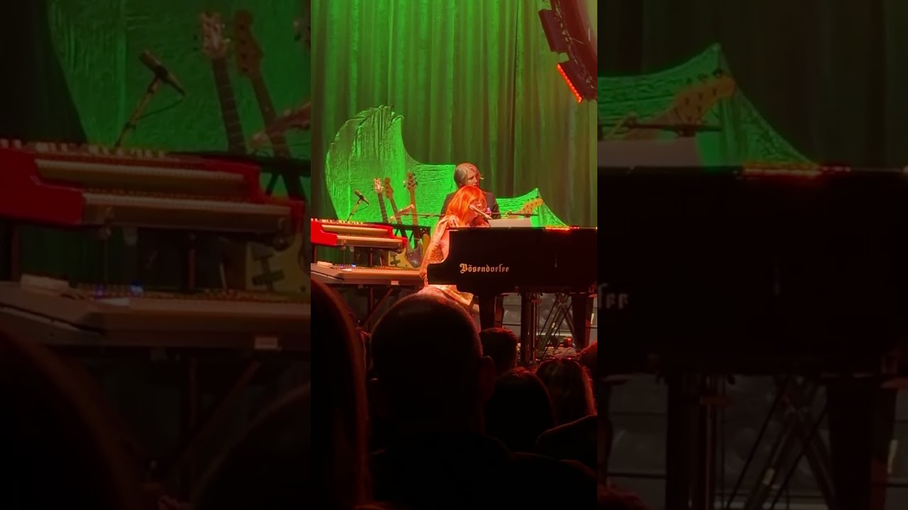Tori Amos - Poison & Wine (the Civil Wars cover) live Dublin April 19 2026