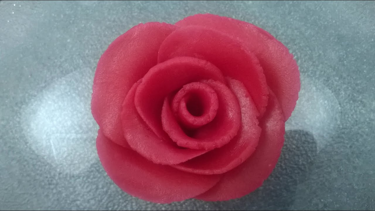 La rose en pâte d'amande - ALP