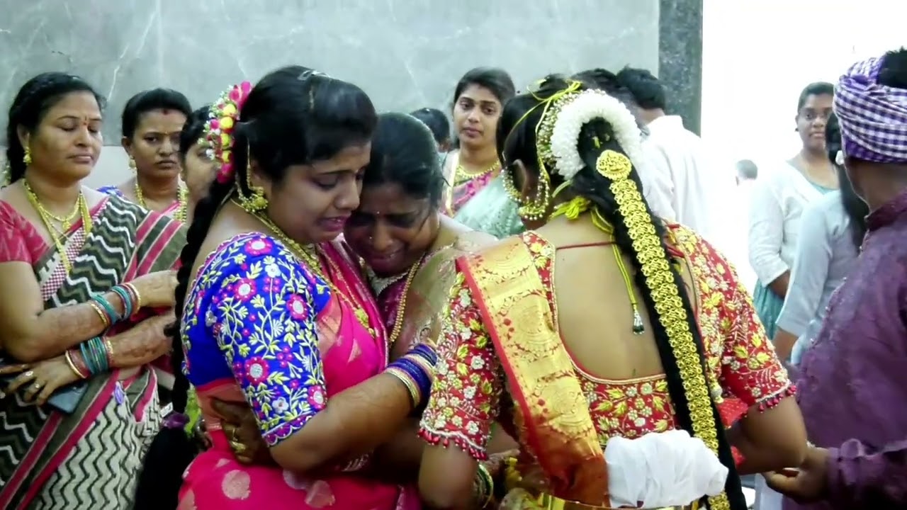 Appaginthalu Nandini # Laggam inthenemo song #sharathuluvarthisthai song