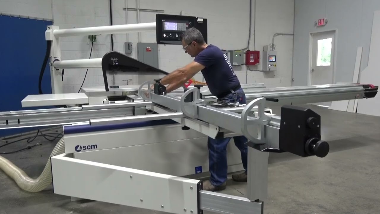 Test Driving the Class Si X Sliding Table Saw