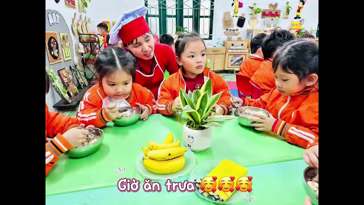 Giờ ăn của chúng mình