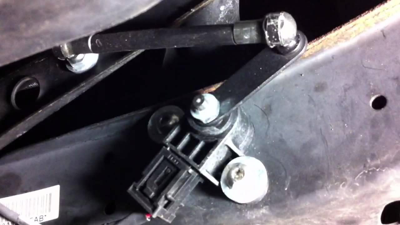 Accuair rear (passenger) e-level sensor