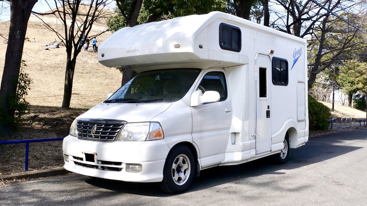 2004 Toyota Grand Hiace Camper (Canada Import) Japan Auction Purchase Review