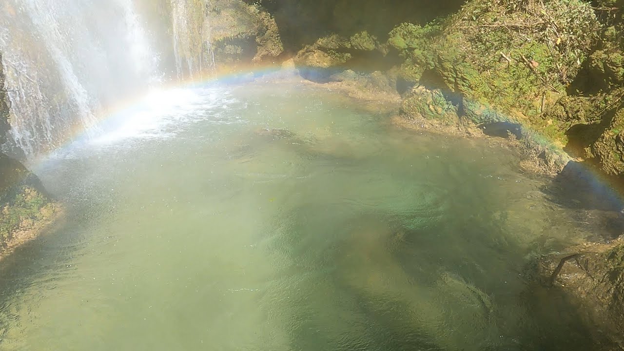 Cataratas El Nicho, Cienfuegos, Cuba. Pocetas y cascadas que forma a su paso el r&iacute;o Hanabanilla.
