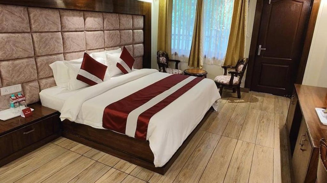 Отель OYO Paradise Mansion | Муссори, Индия | Отзыв об отеле 🛏️