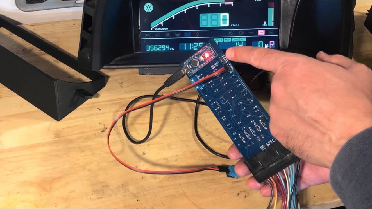 DIY Digifiz parte 6 - Painel digital pro Voyage Fox feito em casa - placa própria e novas funções