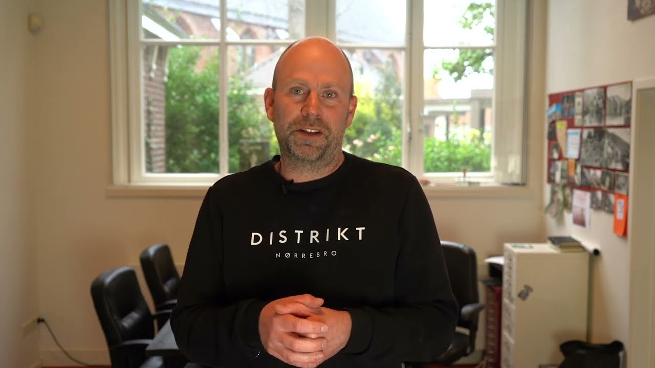 Marco (directeur) over de openbare school