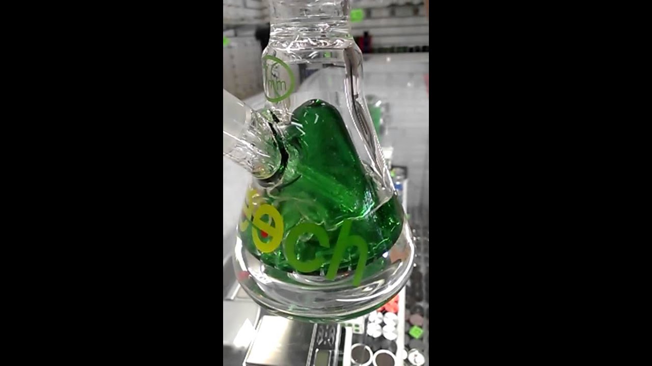 Cheech Glass Beaker Perc Bong