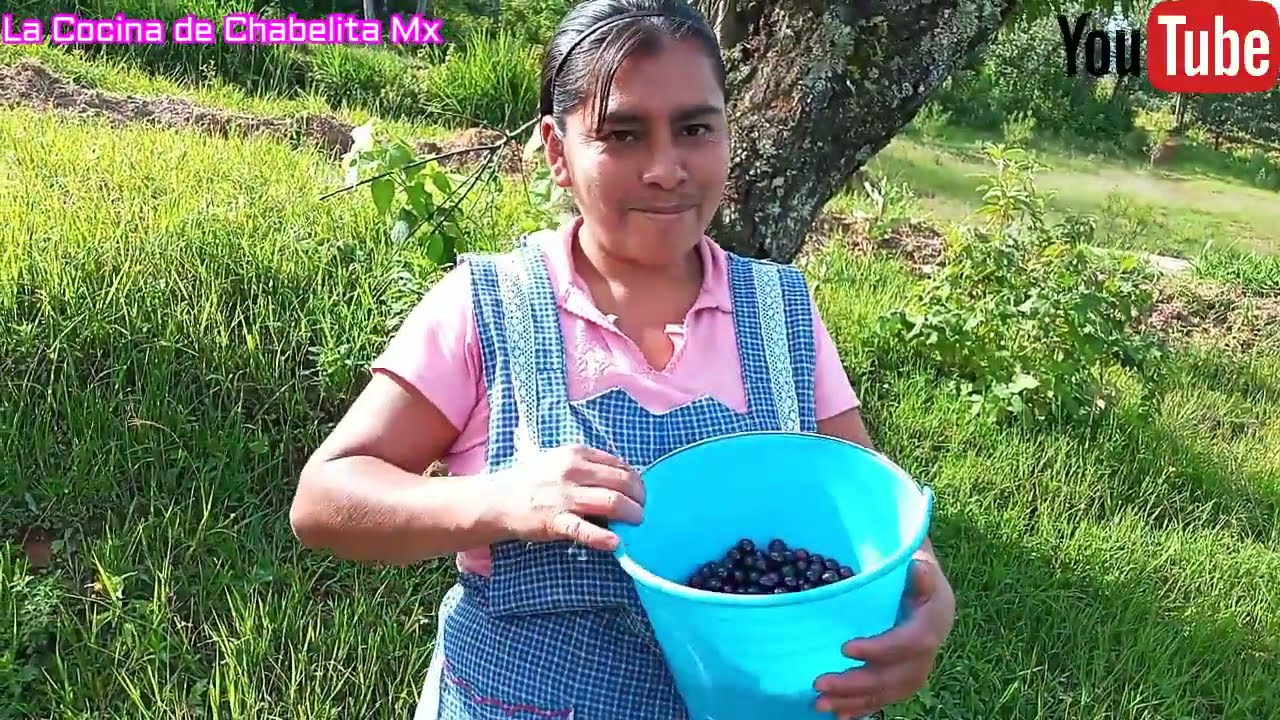 Capultamal. Preparando unos deliciosos tamales de capulin en hojas de totomoxtle
