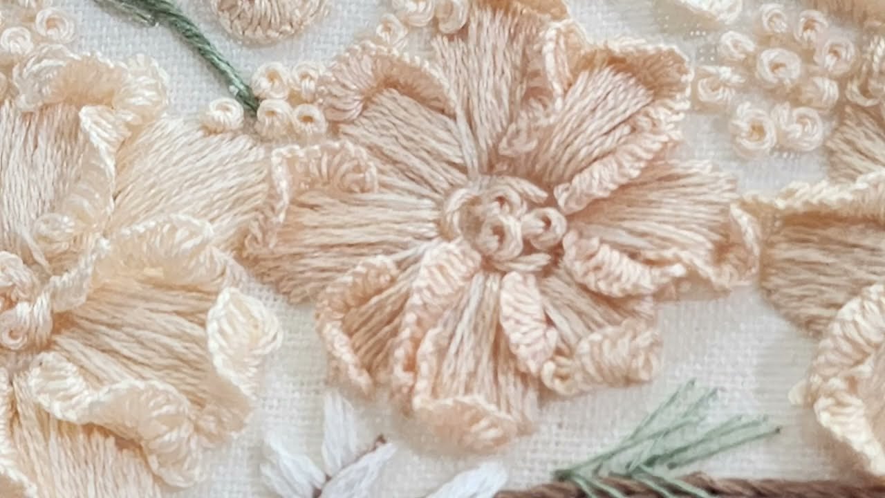 프랑스자수)포근한 꽃자수 스티치 warm flower embroidery stitch embroidery design thread yarn flora design