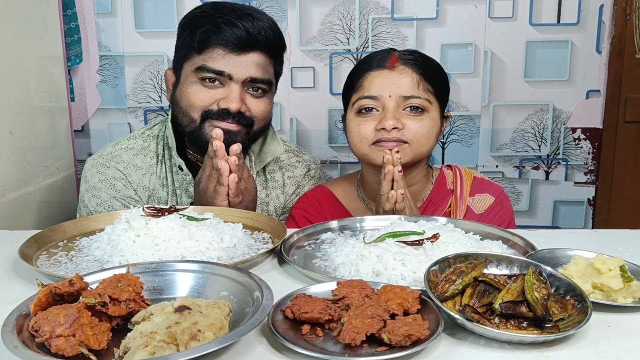 TODAY'S EATING BOILED ALOO ALOO BORA POTOL VAJA BENGALI VEG FOOD MUKBANG EATING HOME MADE VEG FOOD
