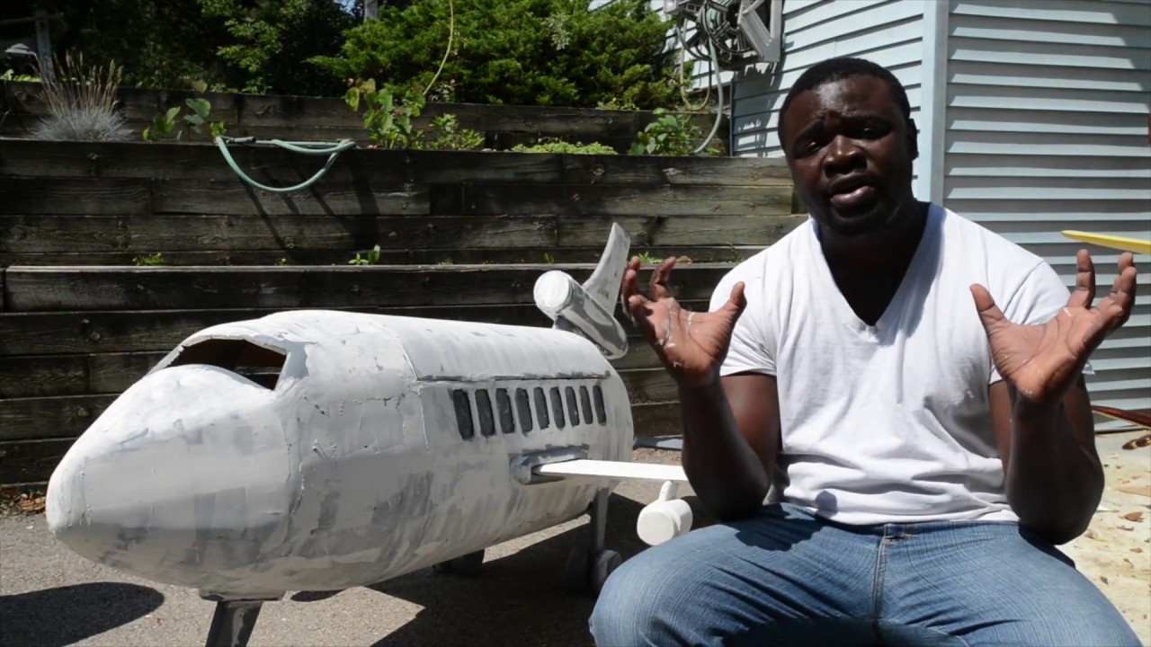 Fantasy Coffins of Ghana: Interviews with Eric Anang