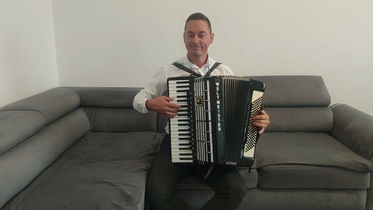 JÁ JSEM MALÝ MYSLIVECEK / harmonika Weltmeister S5/ harmonikář / valčík/ lidová 