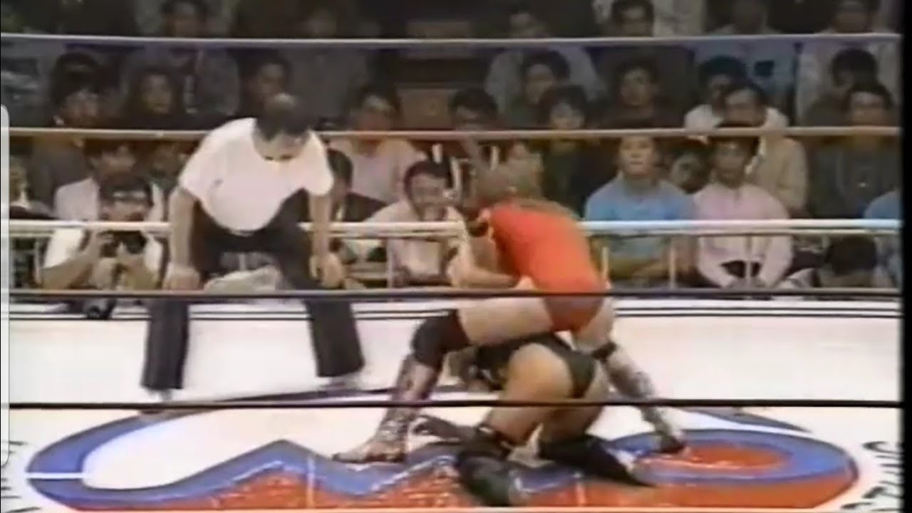 ROCKIN ROBIN  V LUNA  VACHON