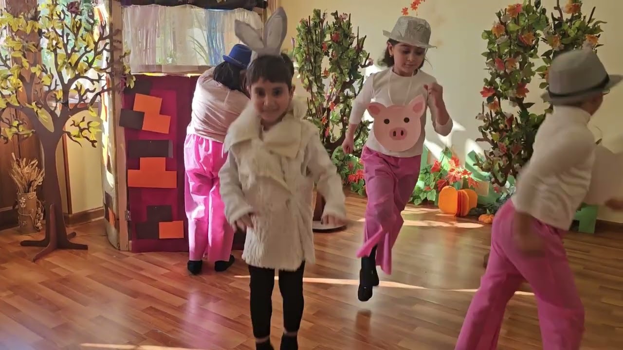 Հեքիաթի ժամ` Երեք խոզուկներն ըստ ԱրփիԱրցիների 🐷🐷🐷🐺 Դաստիարակ ` Մ. Սիմոնյան 