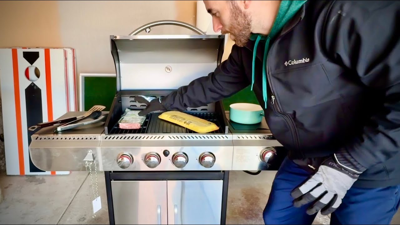 RW Flame 4-Burner Propane Grill with Griddle Review