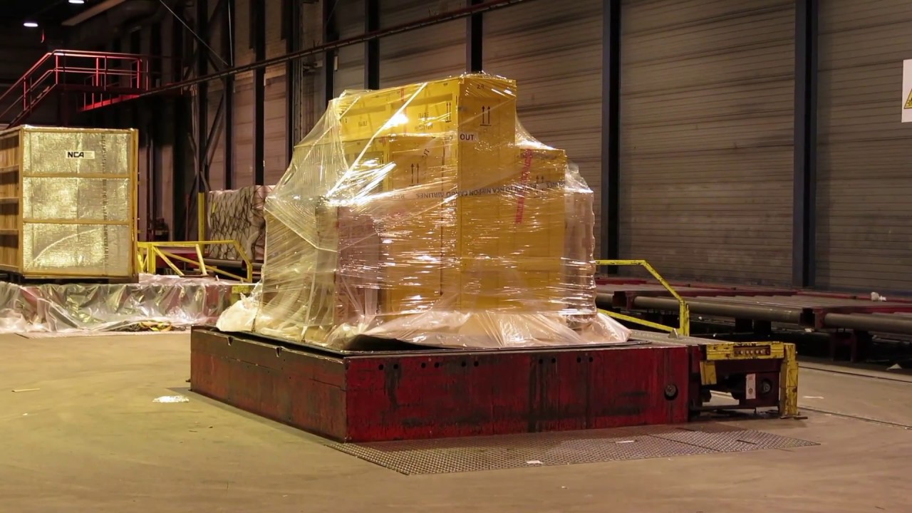 Art Handling Films: The Art of Palletization