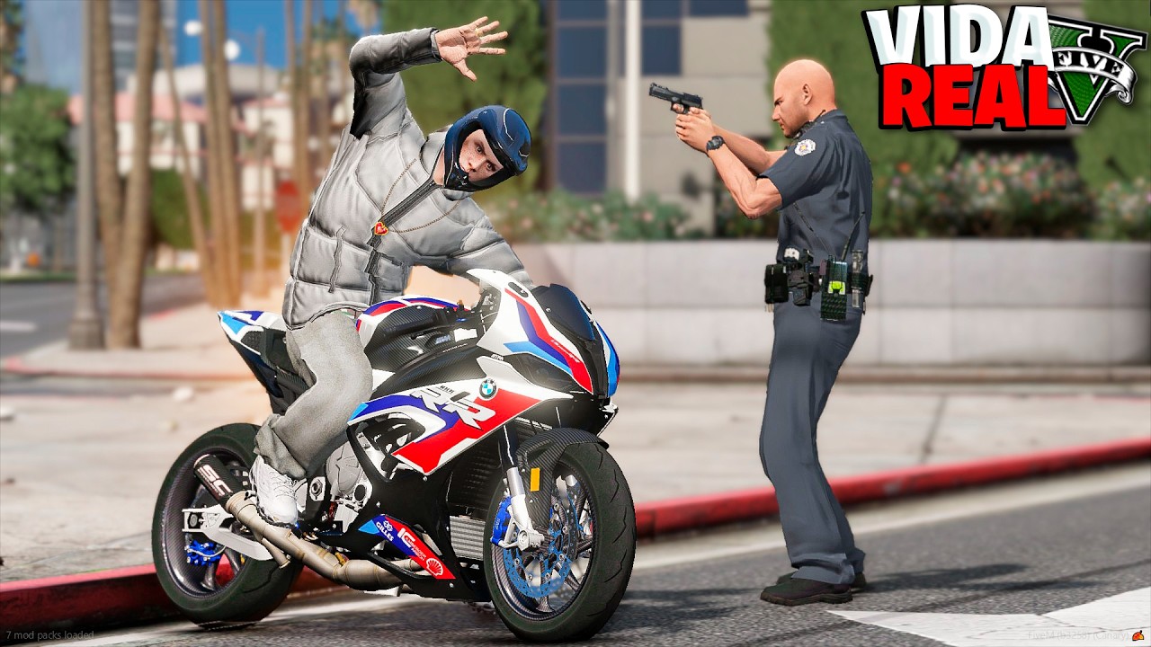 GTA V : VIDA REAL - PEGUEI UMA BMW S1000RR EMPRESTADA E DEU MUITO RUIM COM A POLÍCIA... - #75
