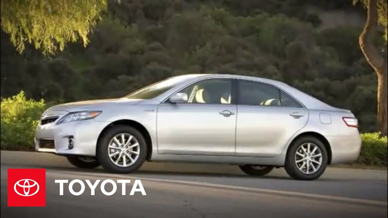 2010 Camry Hybrid How-To: Remote Keyless Entry System | Toyota