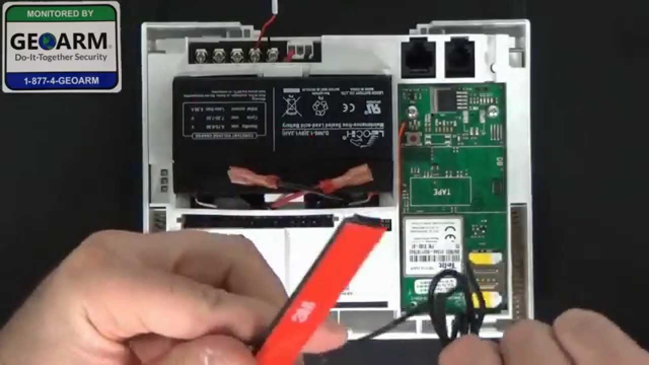 GE Simon XT: DIY How to Mount the 600-1048-XT-ZX-AT Cellular Communicator Antenna