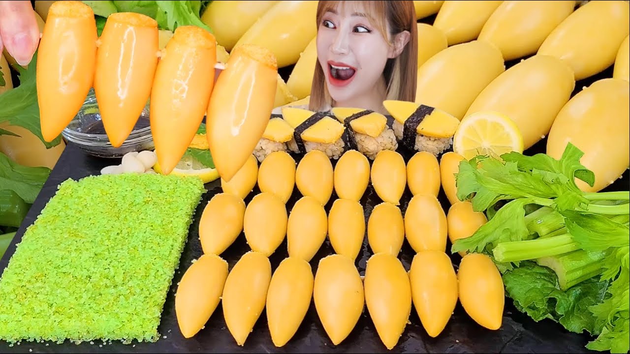 KOMOCHIYARIIKA FLYING FISH ROE MUKBANG 열빙어알을 품은 한치 🦑 코모치야리이까 + 날치알+ 샐러리 먹방 モッパン 이팅사운드EATING SOUNDS