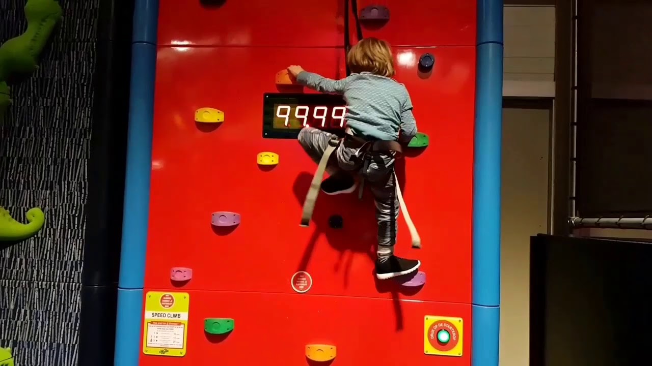 Uitje: klimhal met jonge kids, Clip 'n Climb in Amsterdam