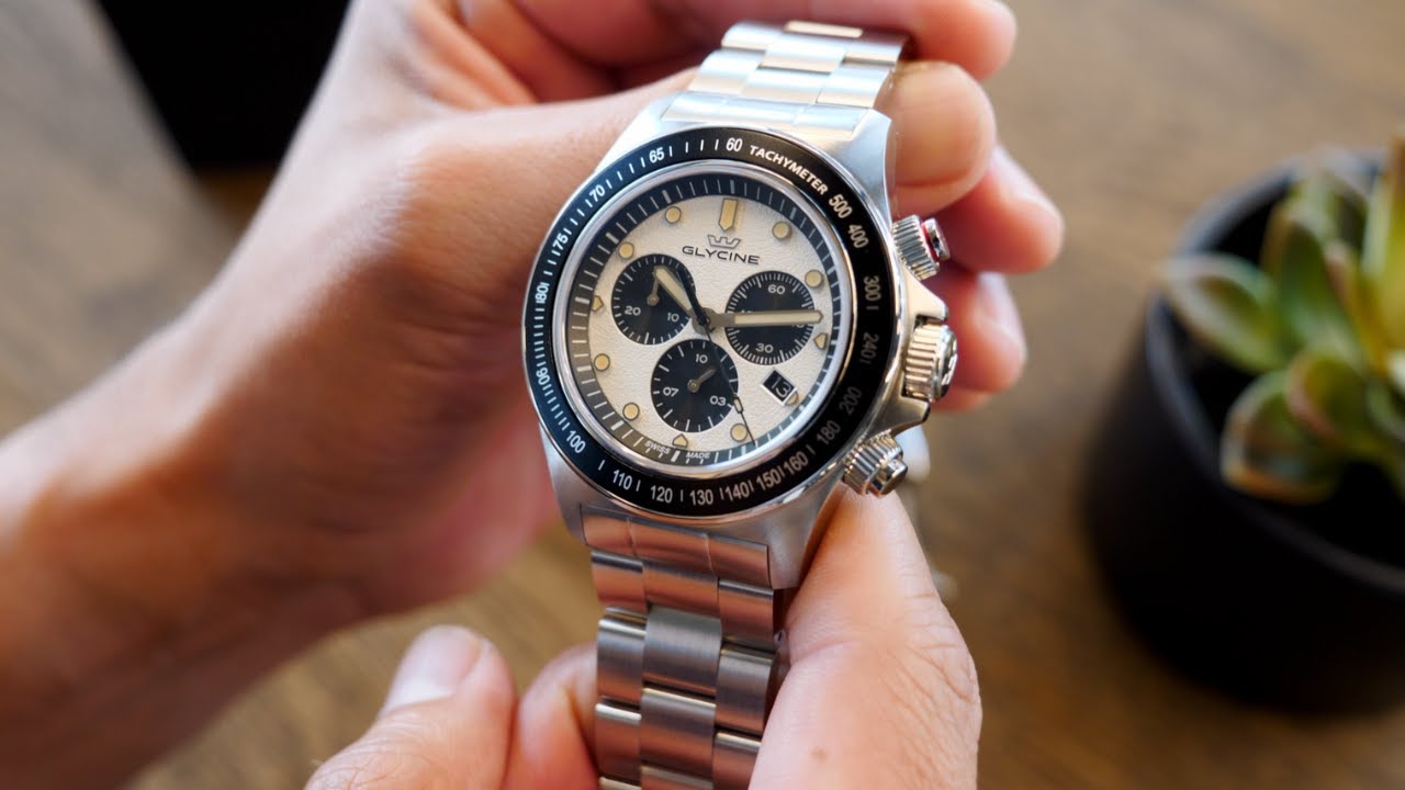 Glycine Combat Chronograph Panda GL1044 Unboxing