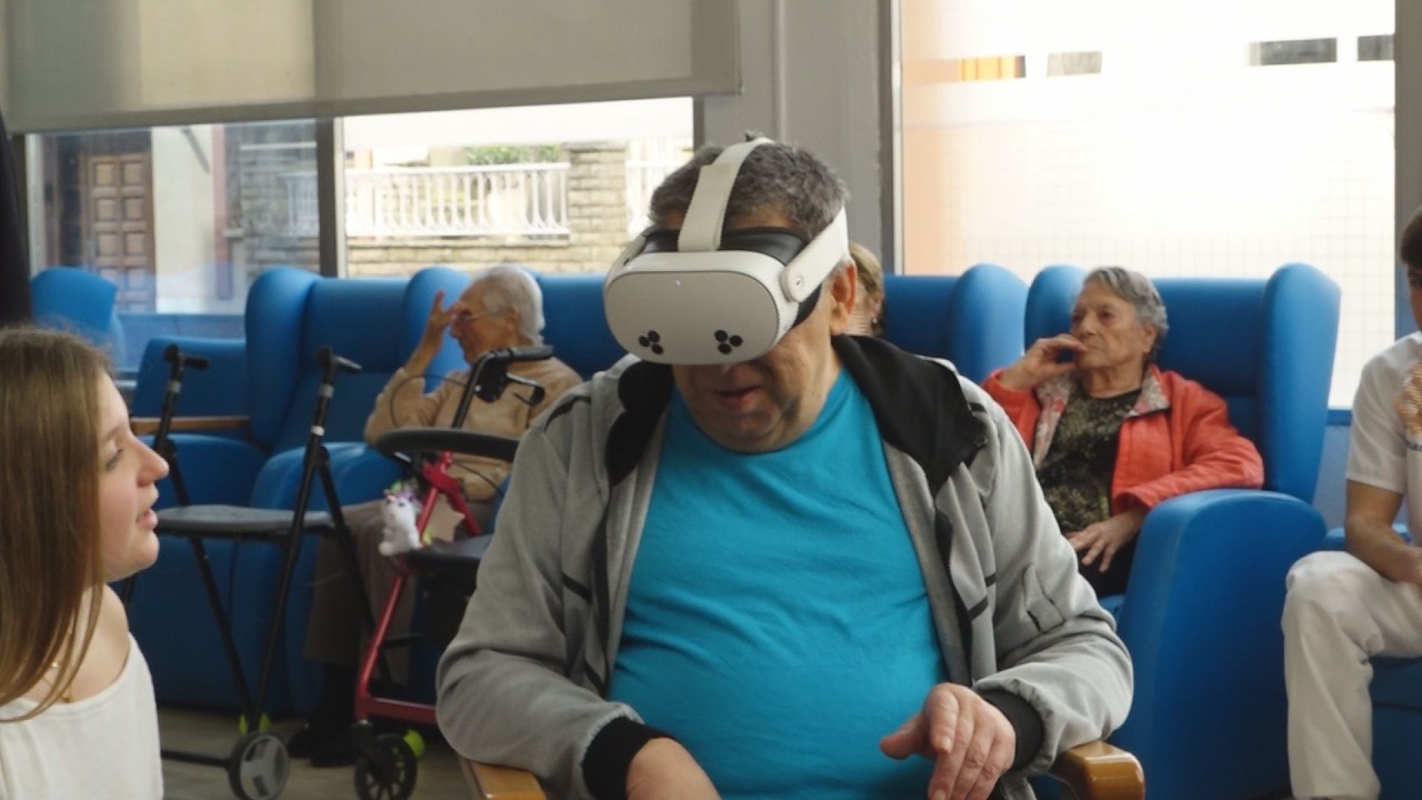Humor virtual a les residències d'avis