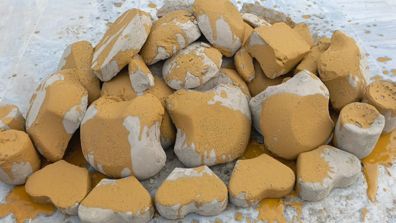 Asmr.Bombastic sukoon mud dirt dry crumbling with yellow pour.HBD@Hiba_75🎂🍦🍫 ALLAH bless on u🤲