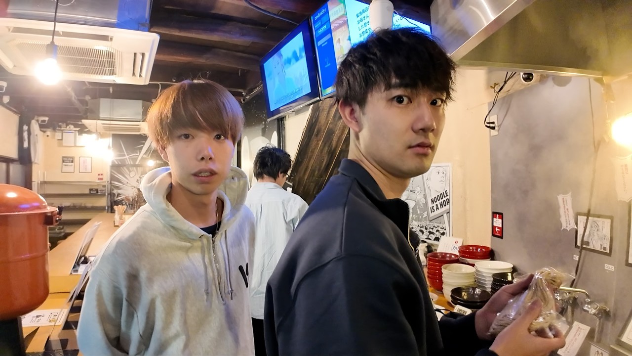 近所に24時間無人のうどん屋ができました