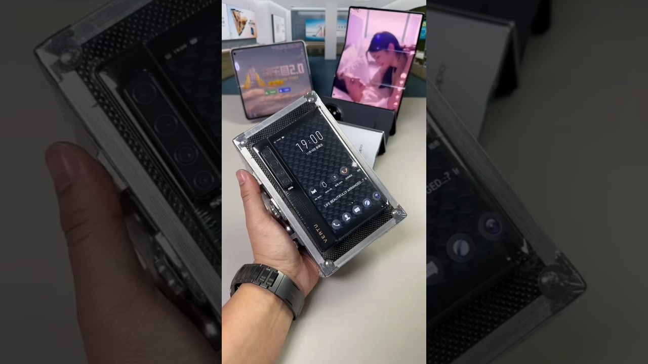 Royole Flexi 5G Hands-On | First Look at Foldable Flagship Future #shorts #foldablephone