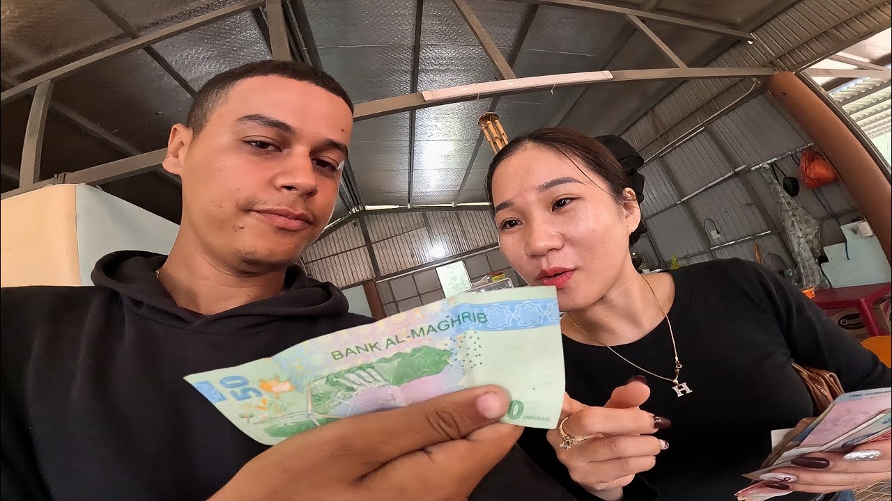 بسبب فلوس المغرب عرضو عليا الزواج بهاد البنت في فيتنام 🇻🇳