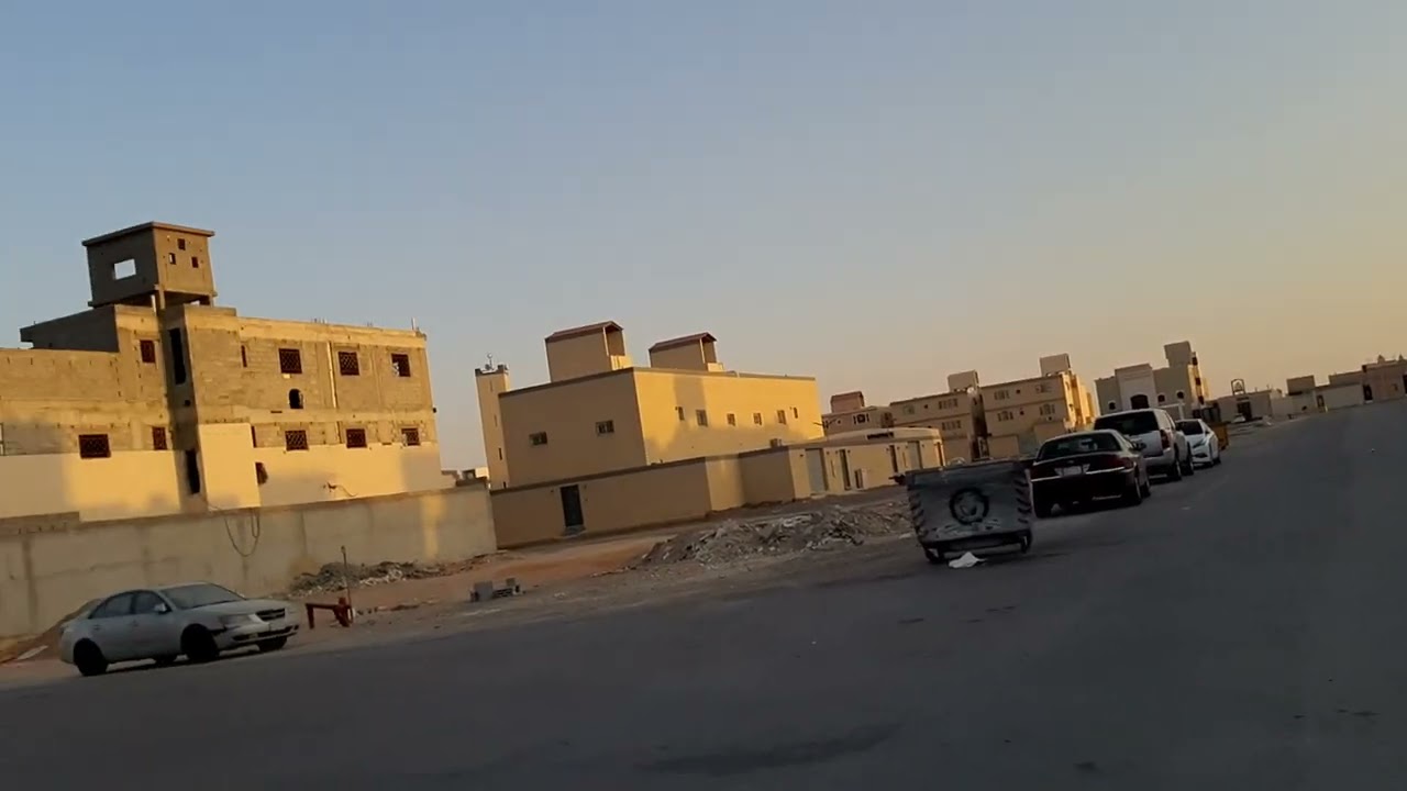 walking in A neighborhood in Riyadh