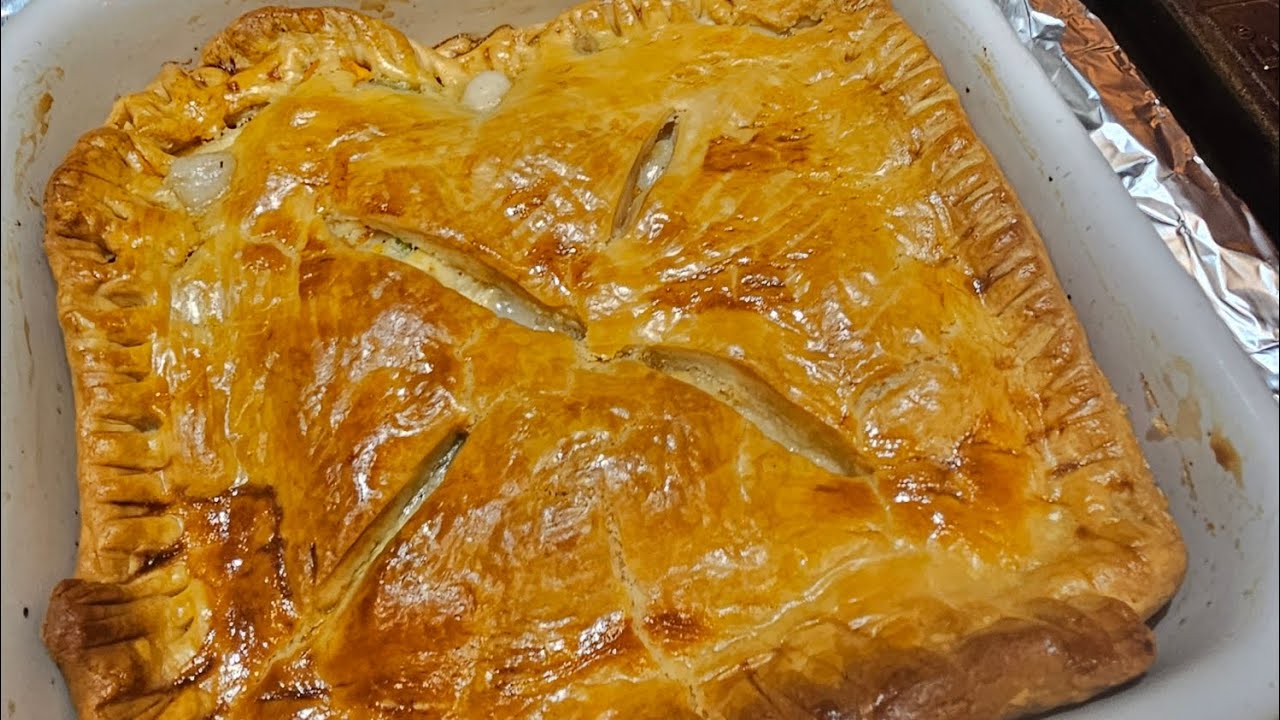 Homemade Chicken Pot Pie for Two 🥧 | Crispy Crust, Cozy Filling