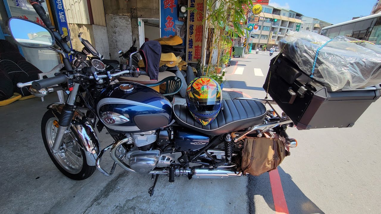 W800之台南大福機車座墊Insta 360 One RS