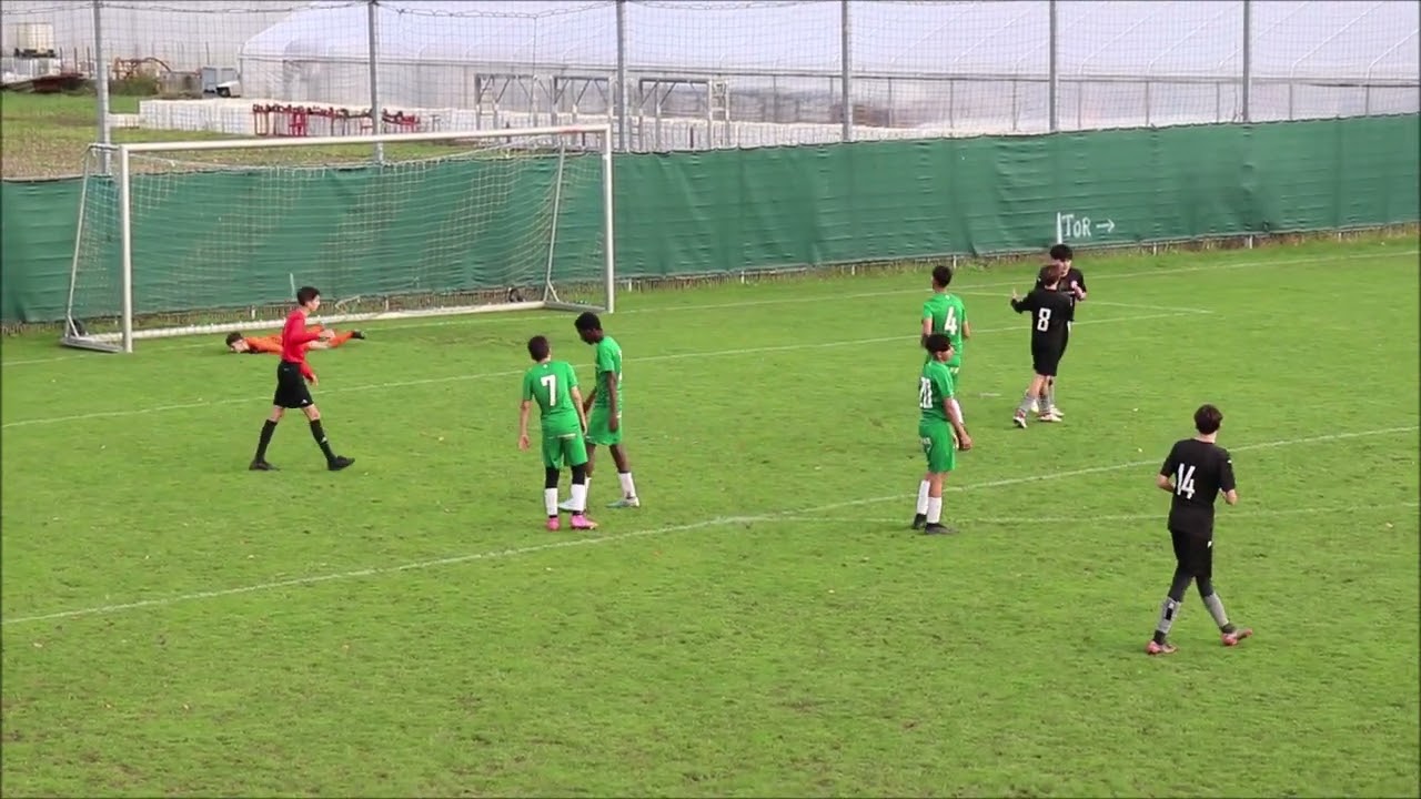 Szenen 1. Halbzeit, Meisterschaftsspiel U16A Leistungsklasse, SVU Liebenau–GSC Graz, 7:1, 04.11.2023