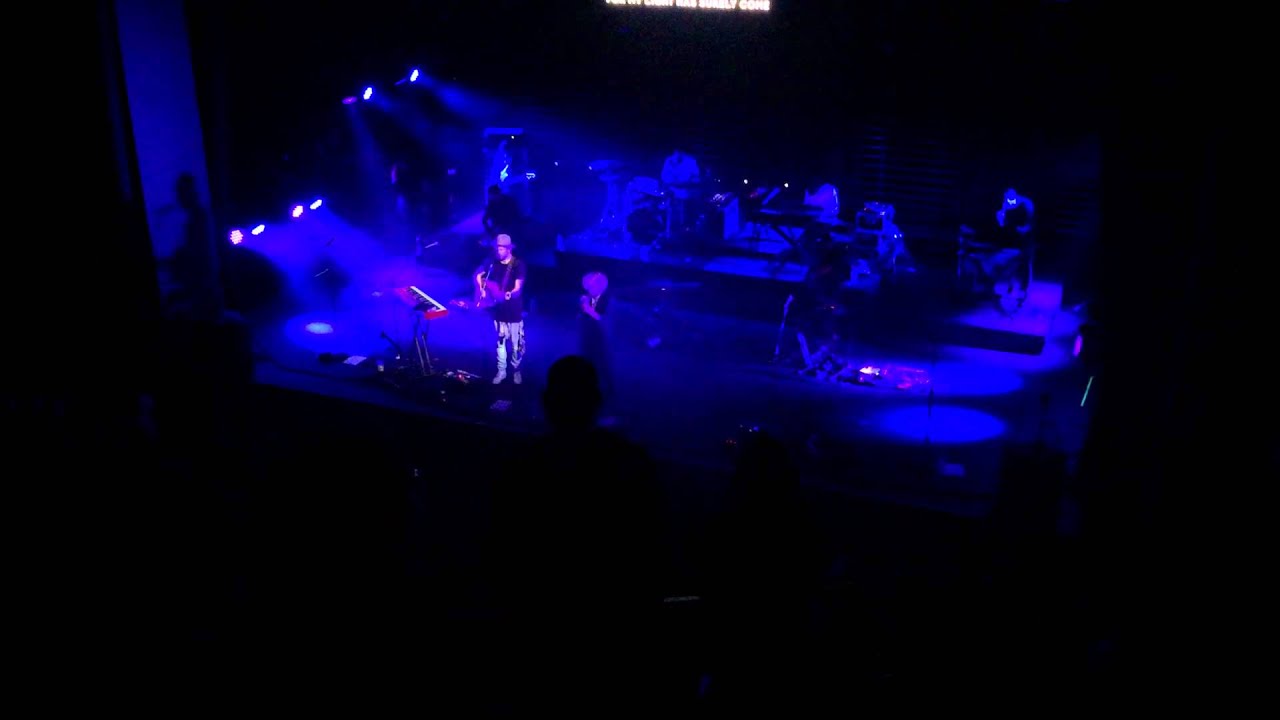 Hillsong - Closer Than You Know [LIVE @ Club Nokia]