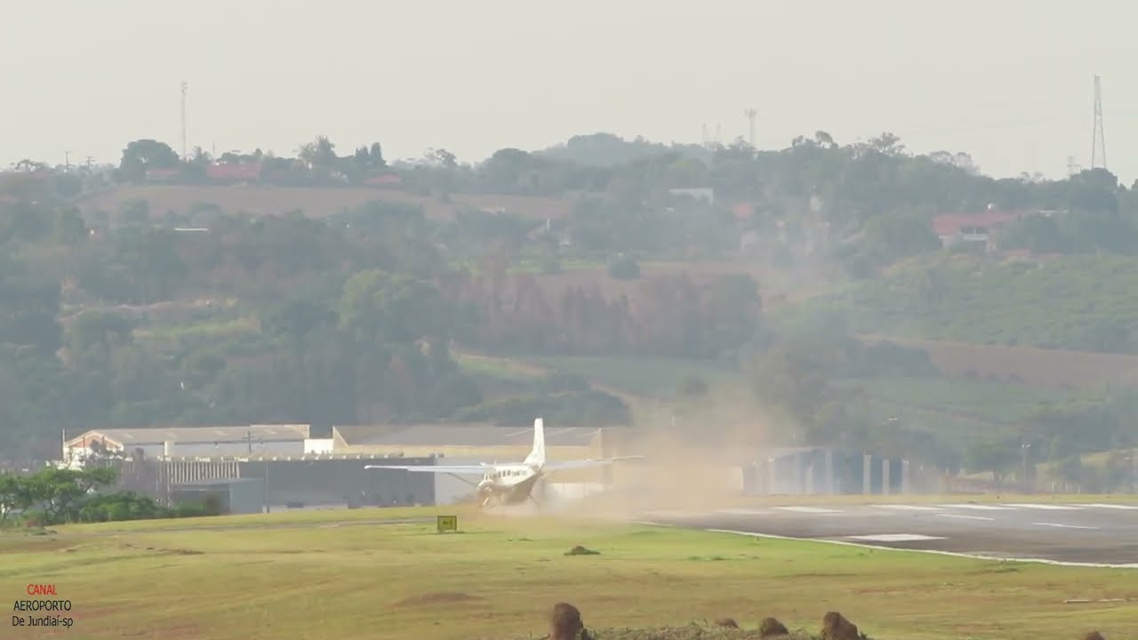 Emergência Motor Apagado Em Voo Pouso De Emergência Cessna Caravan C208-Aeroporto De Jundiaí-SP