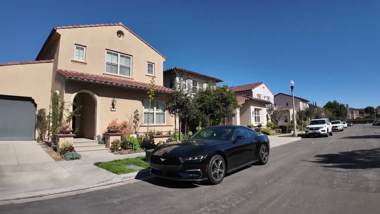 🏡Sunny Walk in a Newer Irvine, California Neighborhood