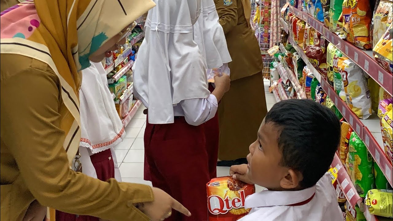 (POV) Pembelanjaran Mandiri Bertransaksi di Minimarket 🥳