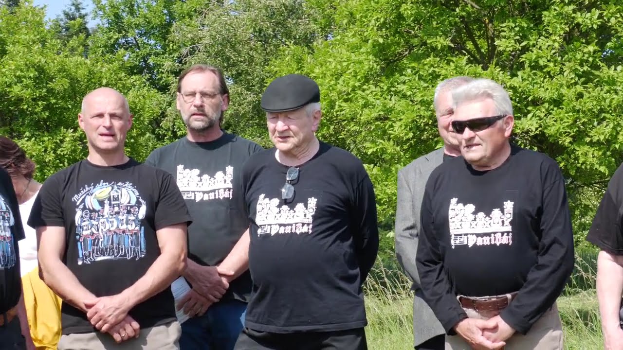 MORAVANY (osada Kameňák)-SETKÁNÍ U MATKY BOŽÍ (Mužský sbor z Kyjova a MS Paniháj z Moravan)