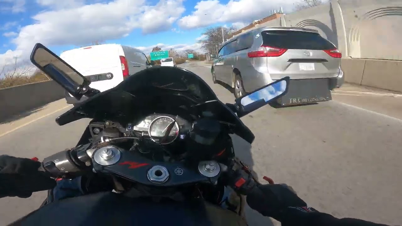 YAMAHA R1 Pure Sound | BQE to the Jackie