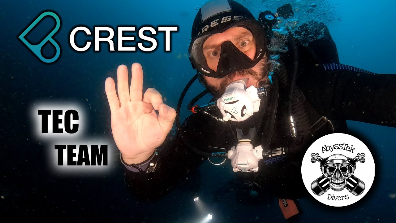 CREST DIVING TECHNICAL TEAM -THE WALL DIVE SPOT-