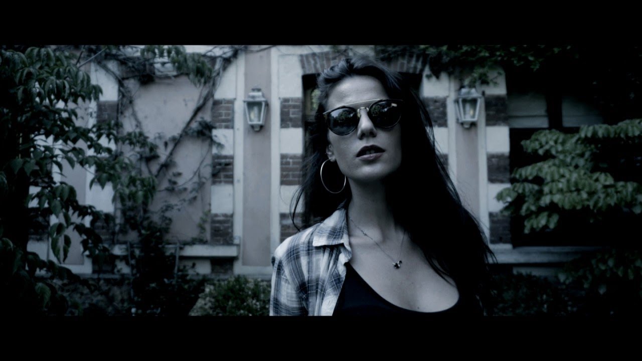 EMK - MADNESS (Official Video)