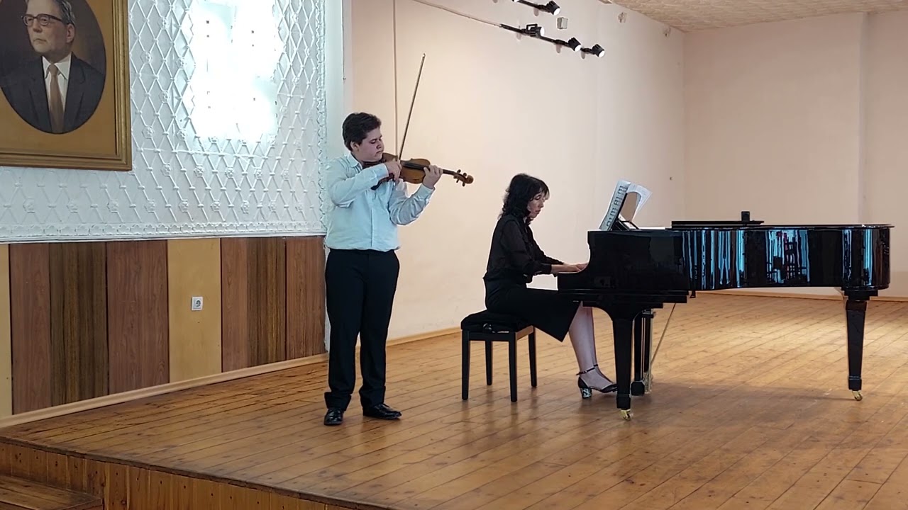 Ш. Берио - Вариации Ре Минор.