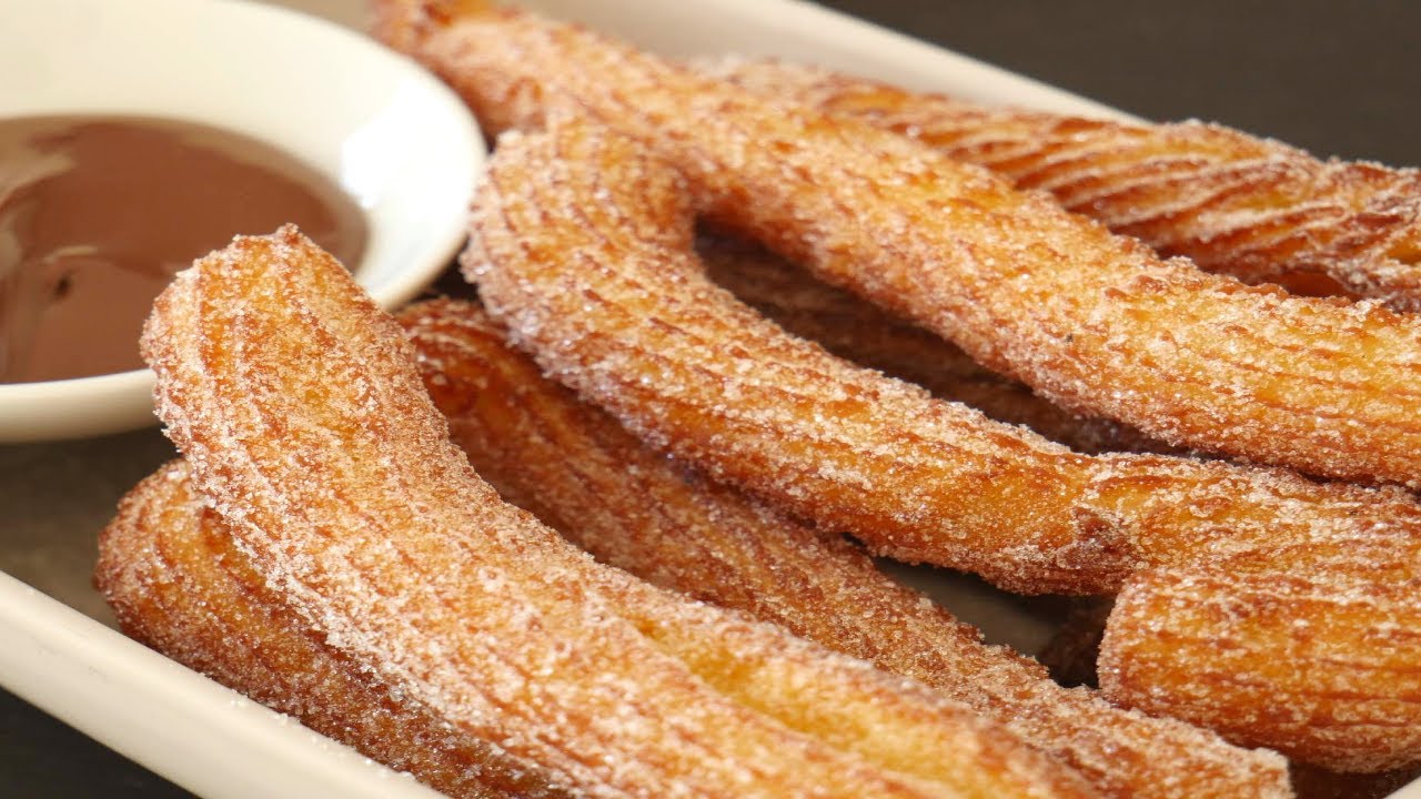 LES CHURROS / CHICHIS COMME A LA FOIRE