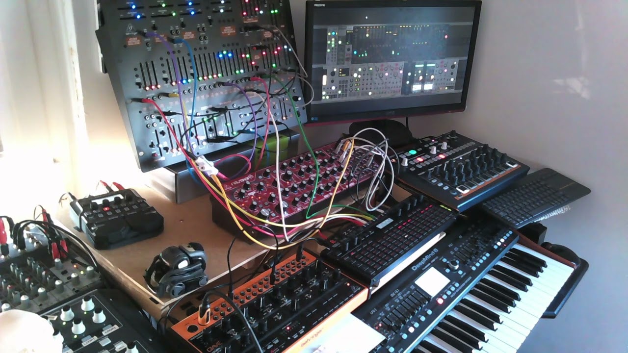 Chillout fun - Korg SQ-64, Behringer 2600, Neutron, Crave, DeepMind 6, Uno,  Drumbrute & VCV Rack